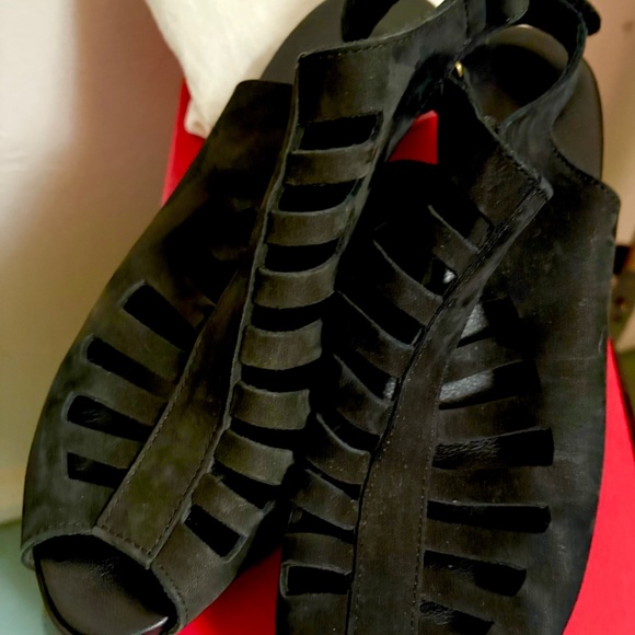 Arche Exor Black Sandal Nubuck Great Condition! Size 37 EU 6-6.6 US - Picture 2 of 8